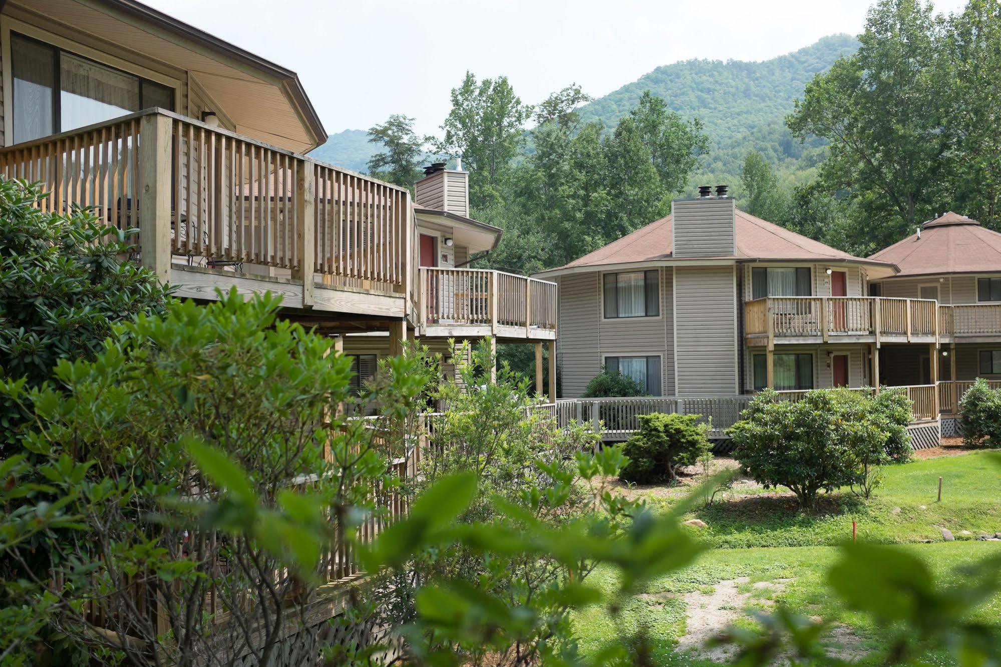 Peppertree Maggie Valley Aparthotel Exterior foto